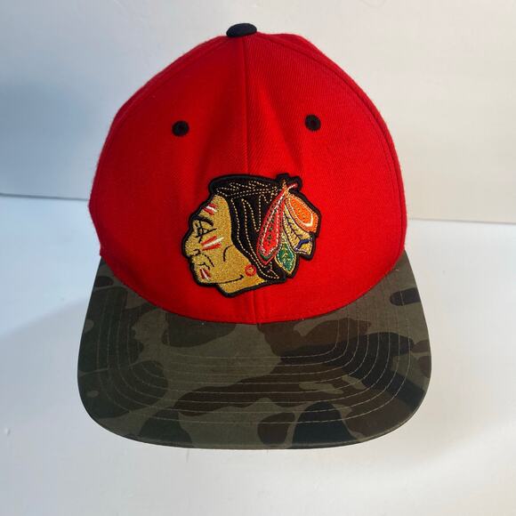 Chicago Blackhawks Hat Red Camo Bill Snapback NHL Hockey Baseball Cap - Picture 7 of 15